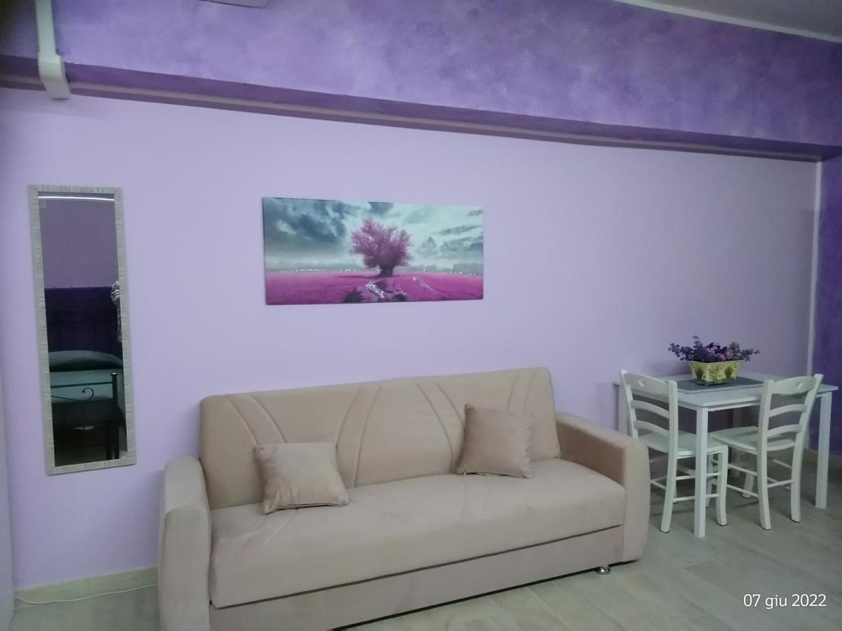 Alloggio Viola Nel Cuore Di Soriano Сориано-нель-Чимино Экстерьер фото